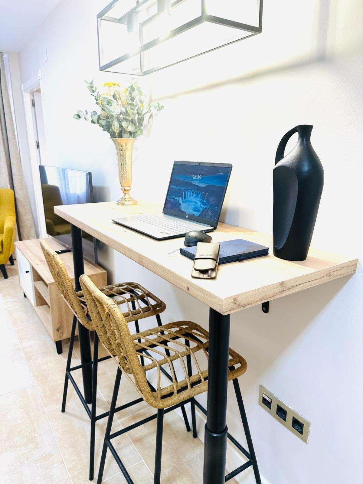 Apartamentos Puente Romano Suites 梅里达 外观 照片