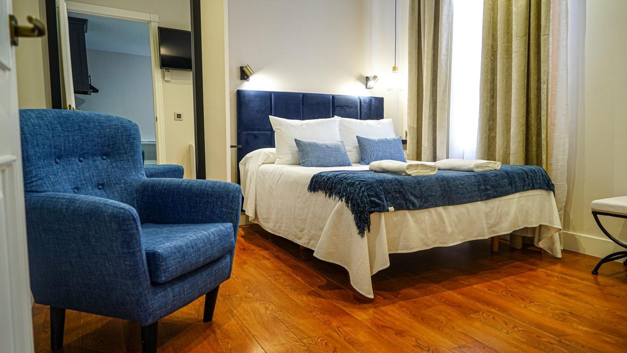 Apartamentos Puente Romano Suites 梅里达 外观 照片