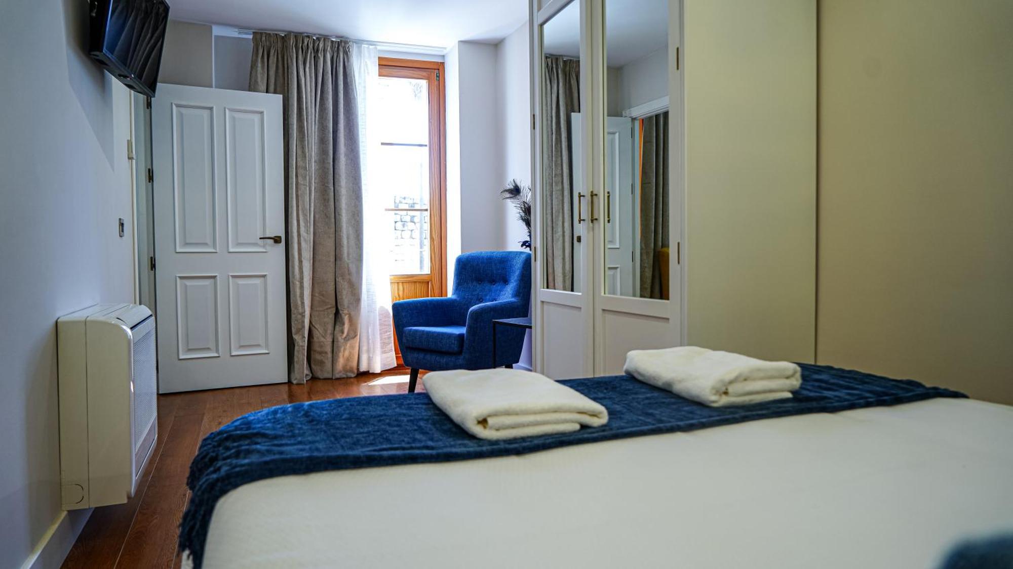 Apartamentos Puente Romano Suites 梅里达 外观 照片